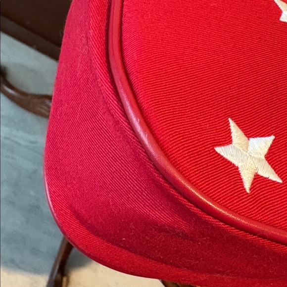 Amanda Smith   Patriotic  shoulder bag  canvas red/white embroidered stars  NWOT - Picture 12 of 17